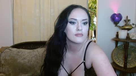 Snapshot of promiscuous_ghoul chatting on 12/05/25, 07:21 Audrey online show from 12/05/25, 07:21