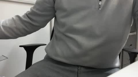 mature hairy guy online show from 04/11/26, 03:38