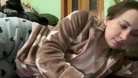 proud sweet 21 online show from 12/02/25, 12:16