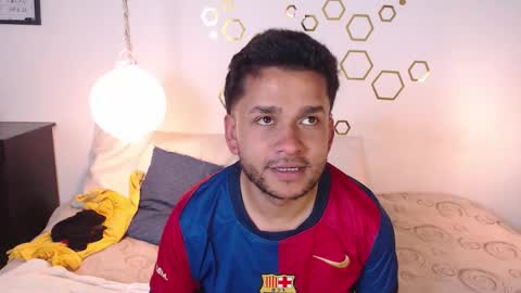 Adris  Juan online show from 10/13/25, 02:11