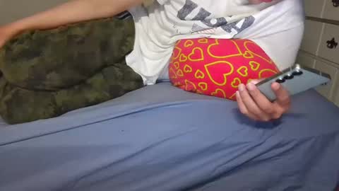 Snapshot of prozac697949 chatting on 10/10/25, 04:33 Prozacplz online show from 10/10/25, 04:33