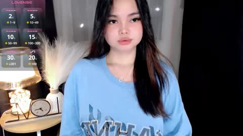 Snapshot of prtty_abby03 chatting on 09/29/25, 11:04 prtty abby03 on ig follow me love online show from 09/29/25, 11:04