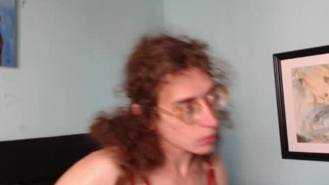 prxscillia_tx online show from 05/09/26, 04:23