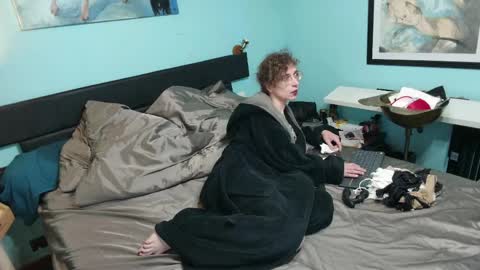 prxscillia_tx online show from 06/01/26, 03:52