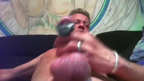 Snapshot of psyadam77 chatting on 09/10/25, 09:59 psyadam77 online show from 09/10/25, 09:59