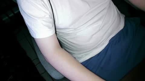 Snapshot of pt35l chatting on 07/21/26, 02:58 your mysterious man online show from 07/21/26, 02:58