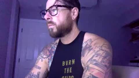 Snapshot of pt73554 chatting on 10/31/25, 06:31 pt73554 online show from 10/31/25, 06:31