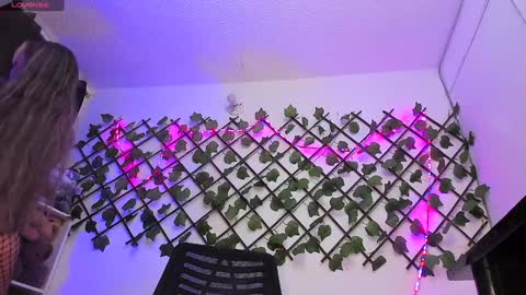 Snapshot of pucaa_ chatting on 02/01/25, 12:51 Emma Rico   model indep online show from 02/01/25, 12:51