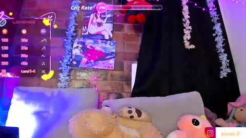 Snapshot of pucaa_ chatting on 09/23/25, 11:30 Emma Rico   model indep online show from 09/23/25, 11:30