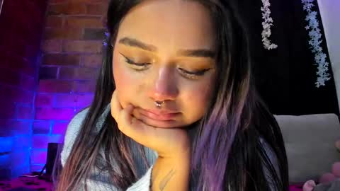 Snapshot of pucaa_ chatting on 10/01/25, 02:17 Emma Rico   model indep online show from 10/01/25, 02:17