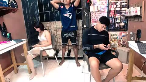 university hot online show from 01/20/25, 07:46