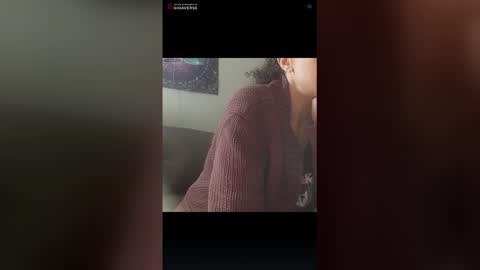 Snapshot of puddled_wonderland chatting on 02/01/26, 05:44 puddled_wonderland online show from 02/01/26, 05:44