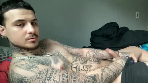 puertoricanpapi6ft1 online show from 06/27/26, 11:54
