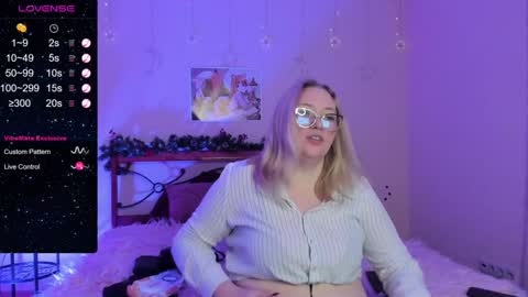 puffybun online show from 12/11/24, 12:44