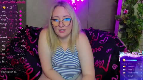 puffybun online show from 12/27/24, 03:31