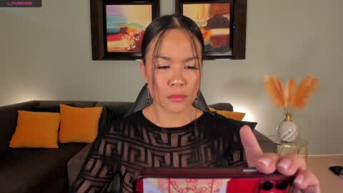 Snapshot of puiyee_ chatting on 01/06/25, 12:02 Pui Yee online show from 01/06/25, 12:02