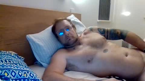 Snapshot of pulllin4u chatting on 05/15/26, 12:45 pulllin4u online show from 05/15/26, 12:45