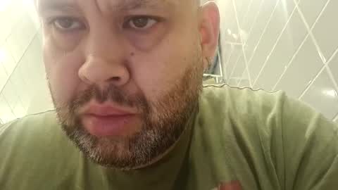 Snapshot of pulpdiction2 chatting on 12/19/24, 05:29 Pulp online show from 12/19/24, 05:29