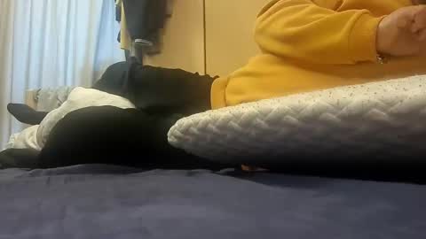 Snapshot of pulpdiction2 chatting on 01/14/25, 09:02 Pulp online show from 01/14/25, 09:02