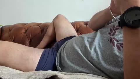 Snapshot of pulpdiction2 chatting on 10/07/25, 08:55 Pulp online show from 10/07/25, 08:55