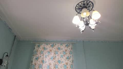 Victoria online show from 04/21/26, 02:51