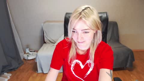 Polly online show from 12/19/24, 02:57