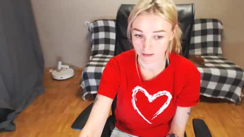 Polly online show from 12/28/24, 03:26