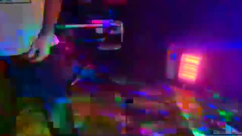 punkrunr083 online show from 10/04/25, 09:40