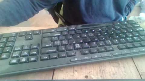 pup_y online show from 11/08/25, 09:09