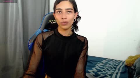 Cris online show from 02/13/26, 06:48