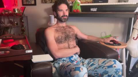 Pup Scritch online show from 12/18/25, 02:45