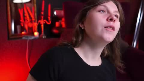 constant schedule Wednesday  Friday  Saturday  Sunday  The Rosemarie online show from 02/22/26, 05:40