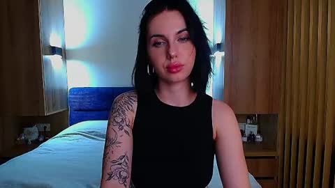 Snapshot of pure_temptation_j chatting on 07/06/26, 03:47 Julia online show from 07/06/26, 03:47