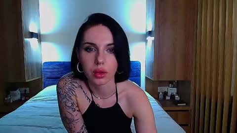 Snapshot of pure_temptation_j chatting on 07/11/26, 04:10 Julia online show from 07/11/26, 04:10