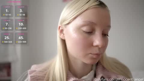 Snapshot of pureangeldolores chatting on 01/03/25, 11:14 i dont do shows for free. watching here silently and waiting for me to start showing you something for free is useless online show from 01/03/25, 11:14