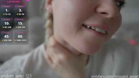 Snapshot of pureangeldolores chatting on 02/26/25, 02:36 i dont do shows for free. watching here silently and waiting for me to start showing you something for free is useless online show from 02/26/25, 02:36