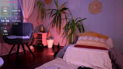 Emily online show from 07/05/26, 04:19