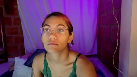 purepleasure25 online show from 12/17/25, 07:36