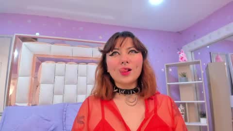 Snapshot of puretemptation_ chatting on 04/27/26, 08:18 Experienced guys online show from 04/27/26, 08:18