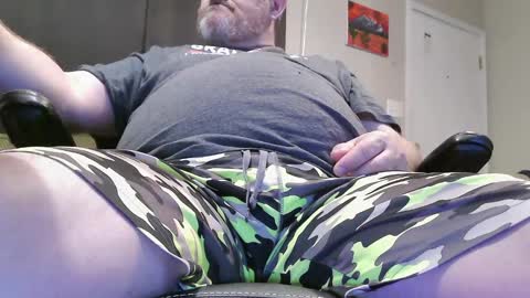 Snapshot of purpledragon7711 chatting on 02/02/25, 05:10 purpledragon7711 online show from 02/02/25, 05:10