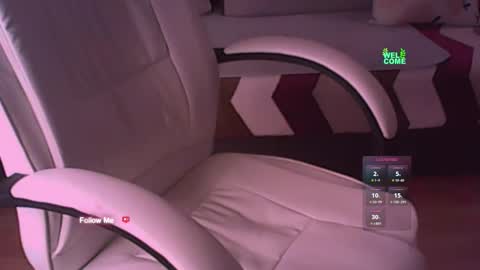 Snapshot of push_my_buttons chatting on 09/20/25, 01:50 Adriana    WILL BE ONLINE soon online show from 09/20/25, 01:50