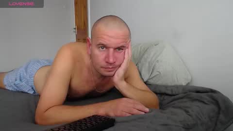 Valdis online show from 09/14/25, 03:44