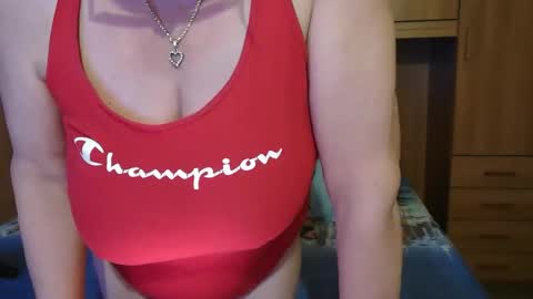 Snapshot of pussy_boom4u chatting on 09/16/25, 04:19 Mary online show from 09/16/25, 04:19