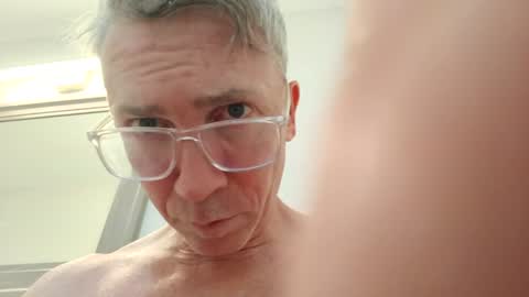 Snapshot of pussy_licker69__ chatting on 06/17/26, 04:26 Pussy Licker - Womens Orgasm Paradise online show from 06/17/26, 04:26
