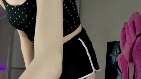 Dasha online show from 10/11/25, 07:23