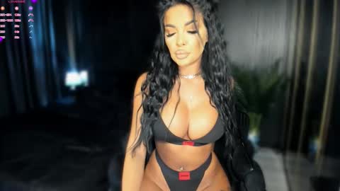 Snapshot of pussydollxx chatting on 01/05/26, 08:23 Andreea online show from 01/05/26, 08:23