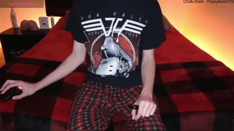 pussylover2182 online show from 09/20/25, 03:07