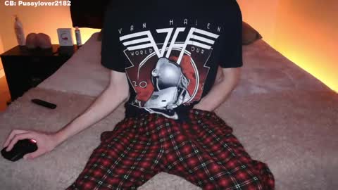 pussylover2182 online show from 10/06/25, 02:53