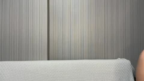 Lina online show from 11/06/25, 08:10