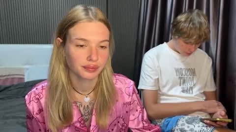 Lina online show from 01/06/26, 06:33